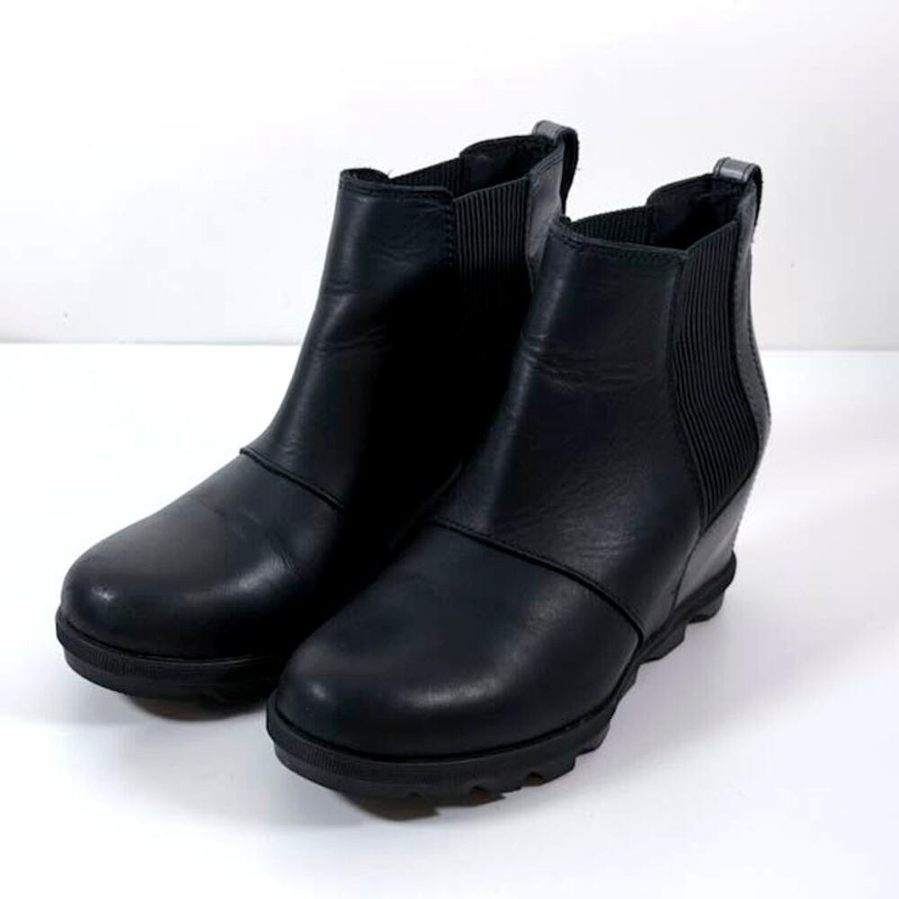 Sorel Joan Rhapsody Chelsea Black & Gray Leather Wedge Boot - Size 8.5M